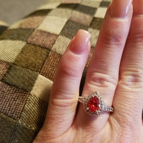 Jewelry - Red cocktail Ring